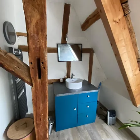 Gasthof Charmante D'hote Avec Cuisine Salon Et Jardinet 3*
