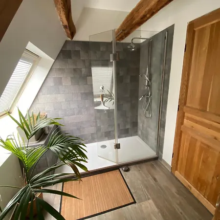 Charmante D'hote Avec Cuisine Salon Et Jardinet